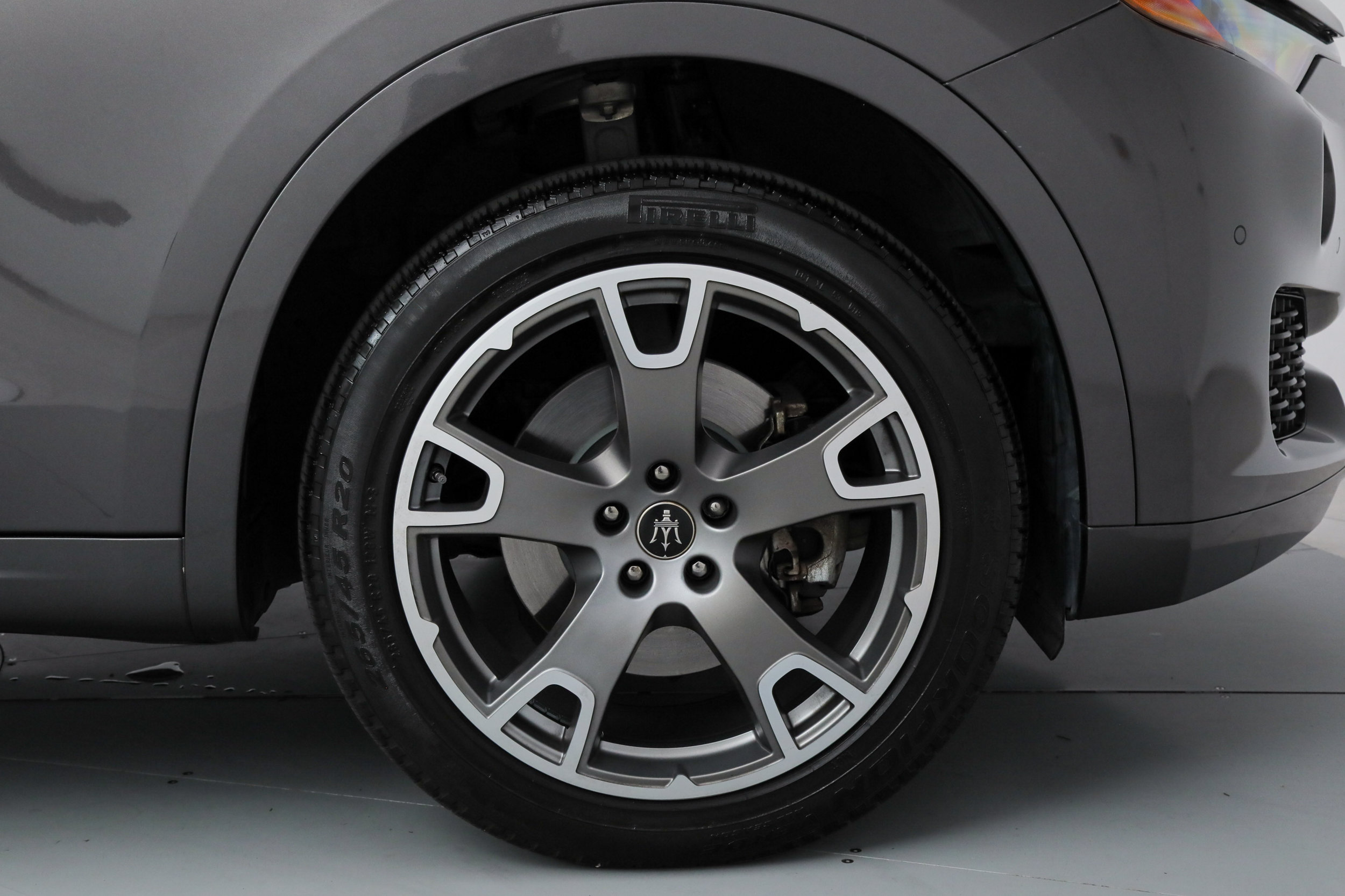 Used 2023 Maserati Levante GT AWD/4WD image 20