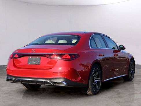 New 2026 Mercedes-Benz E 350 4MATIC Sedan image 7