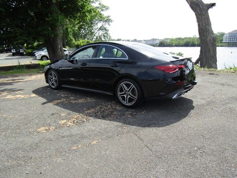 Used 2020 Mercedes-Benz CLA 250 4MATIC image 31