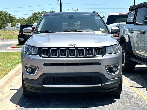Used 2018 Jeep Compass Limited w/ Safe & Security Group AWD/4WD image 2