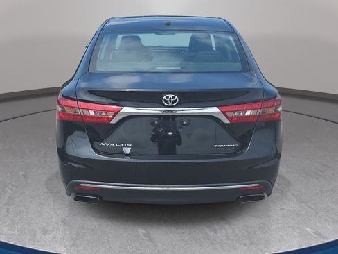 Used 2016 Toyota Avalon Touring FWD image 6