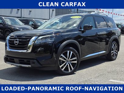 Used 2024 Nissan Pathfinder Platinum w/ Cargo Package