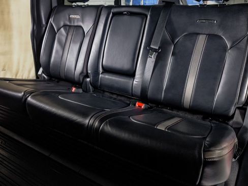 Used 2021 Ford F250 Platinum image 33