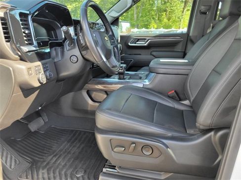 Used 2022 Chevrolet Silverado 1500 LTZ w/ LTZ Premium Package image 20
