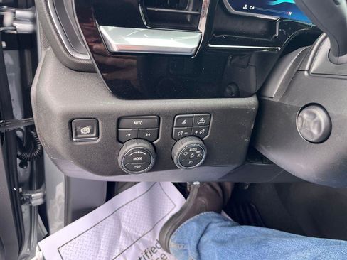 New 2026 Chevrolet Silverado 1500 LTZ w/ LTZ Premium Package image 13