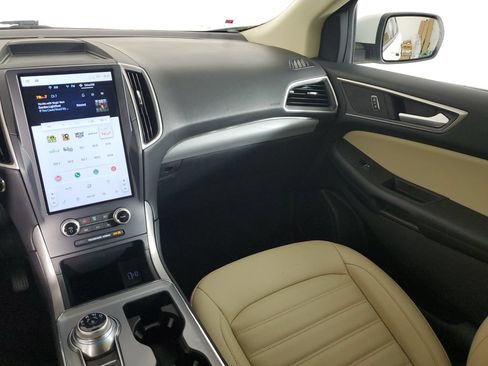 Used 2021 Ford Edge SEL w/ Convenience Package FWD image 17