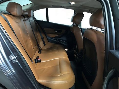 Used 2014 BMW 328i 4dr Sdn 328i RWD image 17