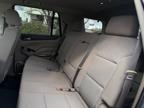 Used 2019 GMC Yukon SLE w/ SLE Value Package image 24