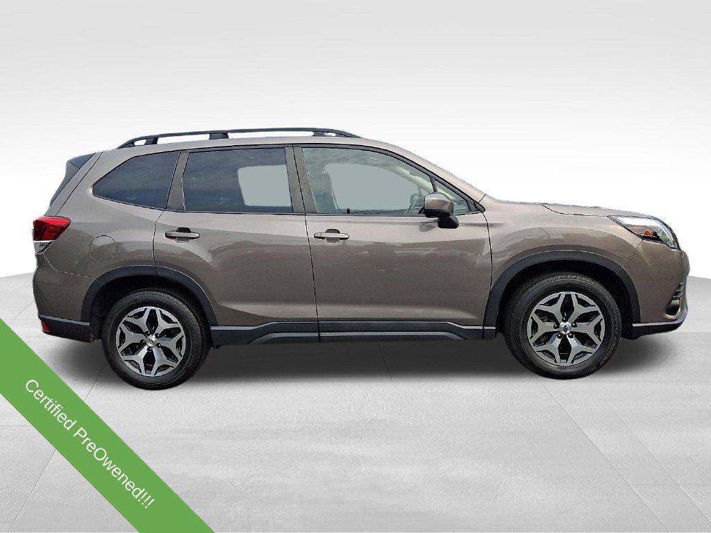 Used 2024 Subaru Forester Premium AWD/4WD image 8