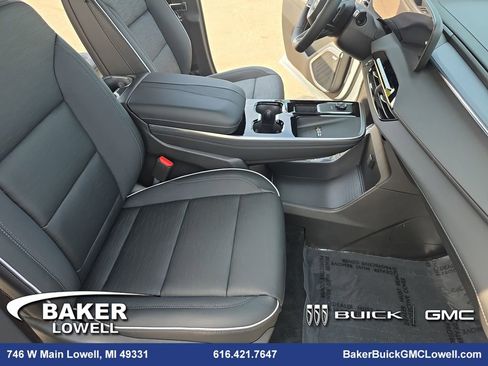 New 2026 Buick Enclave Sport Touring w/ Power Package image 10