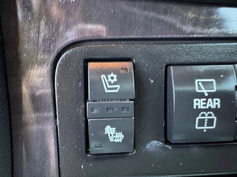 Used 2015 Buick Enclave Premium w/ Trailering Package image 34