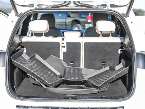 Used 2021 Mercedes-Benz GLA 250 image 24