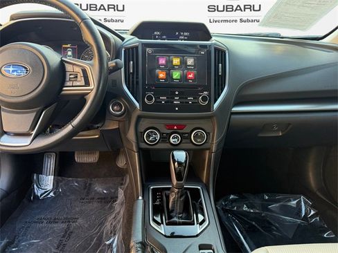 Used 2018 Subaru Impreza 2.0i Limited image 12