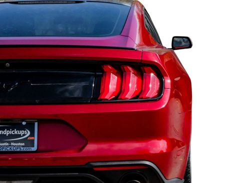 Used 2019 Ford Mustang Coupe w/ Black Accent Package image 42