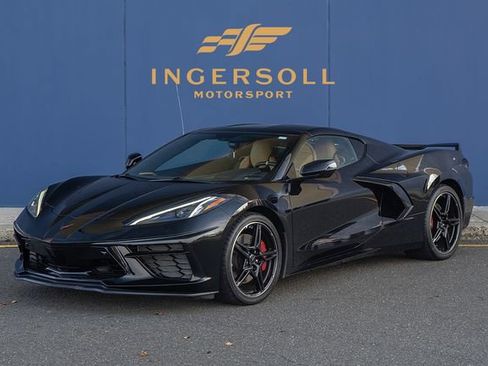 Used 2023 Chevrolet Corvette Stingray Premium Cpe w/ Z51 Performance Package image 3