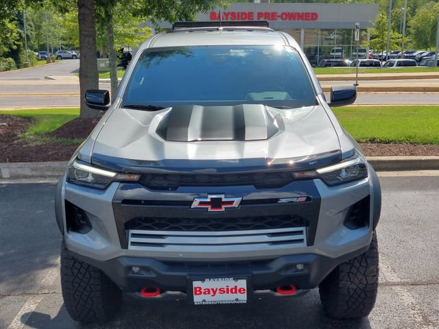 Certified 2025 Chevrolet Colorado ZR2 w/ Midnight Edition AWD/4WD image 5
