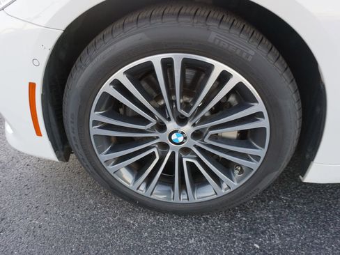 Used 2018 BMW 530i image 31