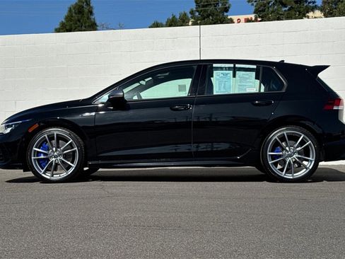 Used 2024 Volkswagen Golf R image 9