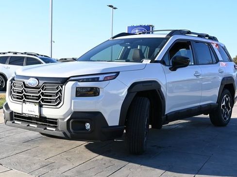 New 2026 Subaru Outback Touring image 7