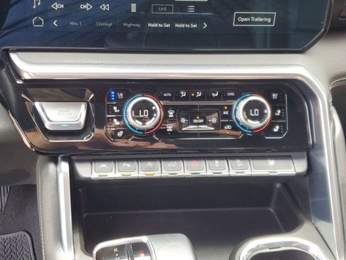Used 2023 GMC Sierra 1500 Denali AWD/4WD image 26