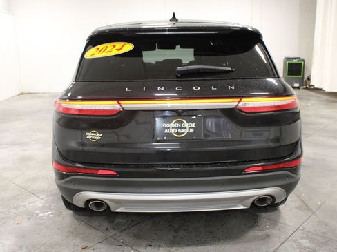 Used 2024 Lincoln Corsair AWD w/ Equipment Group 101A image 8