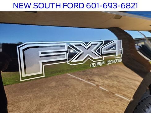New 2026 Ford F250 Lariat w/ Black Appearance Package image 48