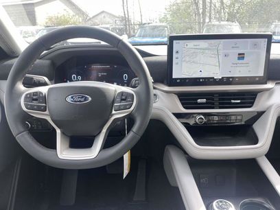 New 2026 Ford Explorer Active w/ Active Comfort Package