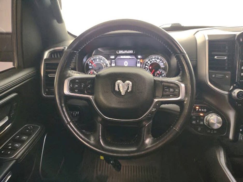 Used 2023 RAM 1500 Laramie AWD/4WD image 15