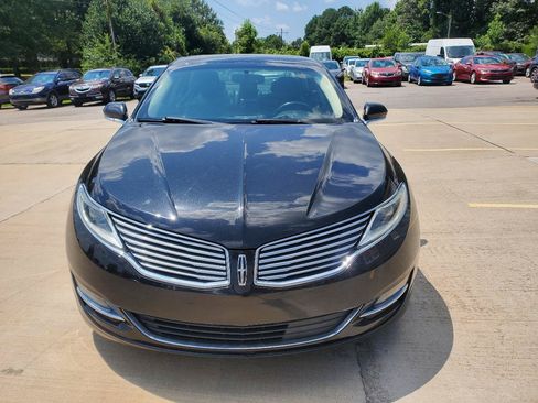Used 2015 Lincoln MKZ w/ Equipment Group 102A Reserve FWD image 2