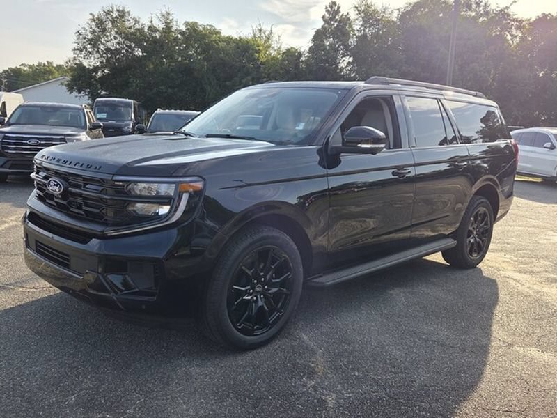 New 2027 Ford Expedition Max Platinum AWD/4WD image 3