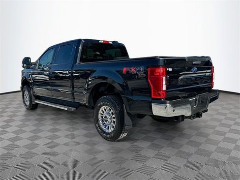 Used 2021 Ford F250 XLT w/ XLT Premium Package image 5