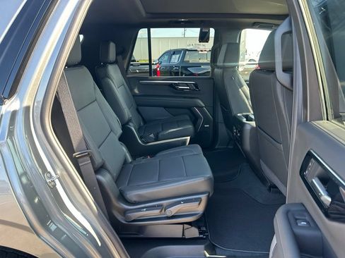 New 2026 Chevrolet Tahoe Z71 w/ Comfort Package AWD/4WD image 20