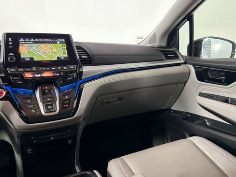 Used 2020 Honda Odyssey Elite image 29