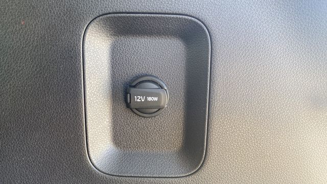 Certified 2024 Kia Carnival EX FWD image 32