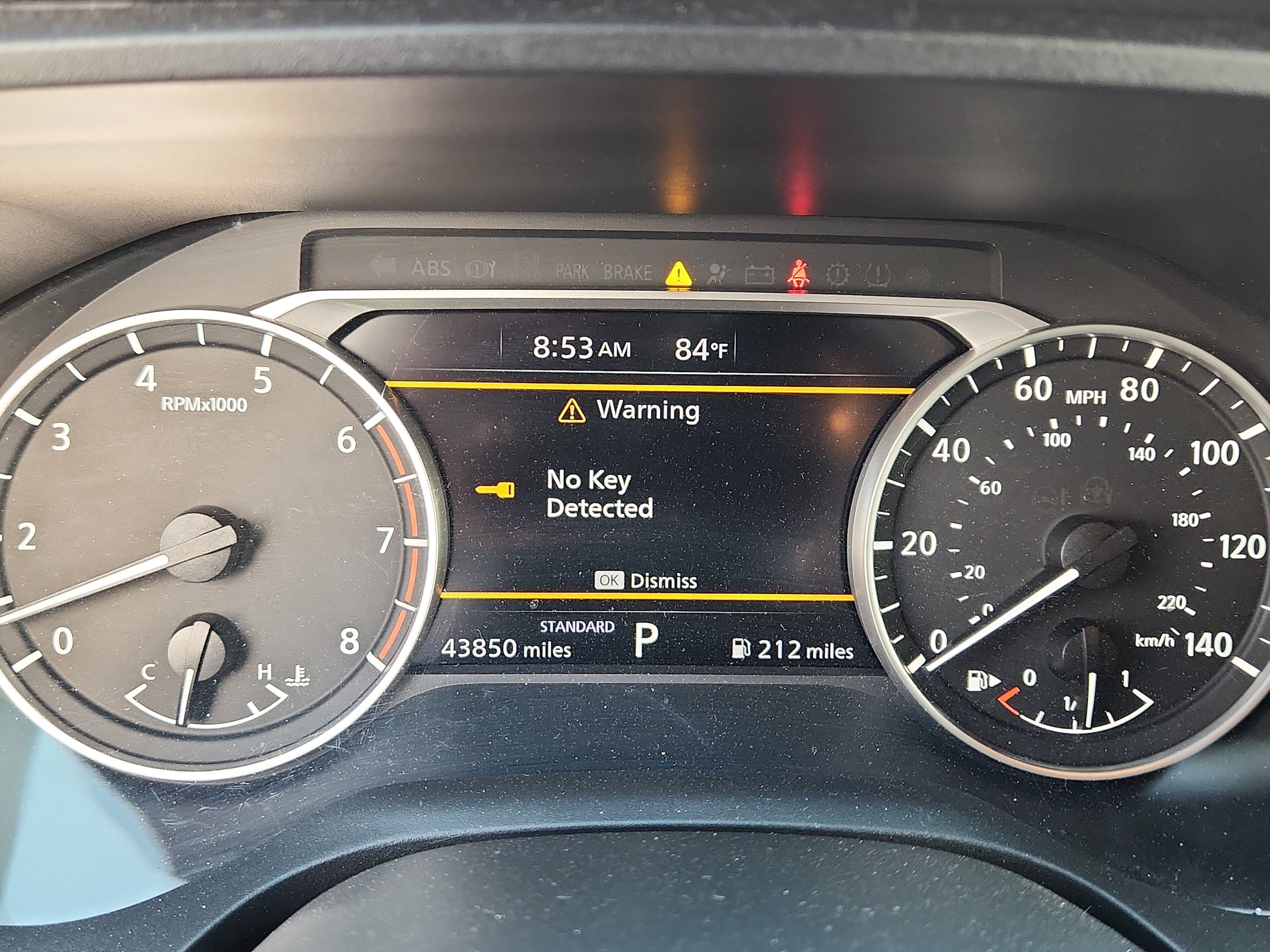 Used 2025 Nissan Rogue SV FWD image 16