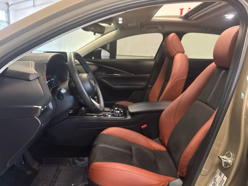 Certified 2024 MAZDA CX-30 Carbon image 10