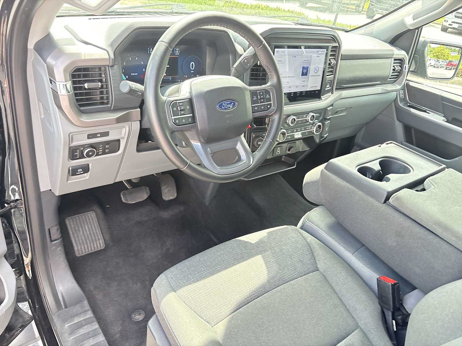 Used 2025 Ford F150 XLT w/ Equipment Group 301A Standard AWD/4WD image 10