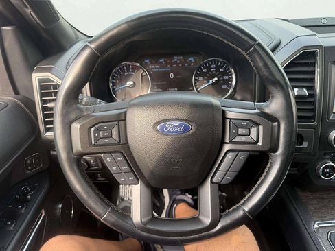 Used 2018 Ford Expedition Limited AWD/4WD image 17