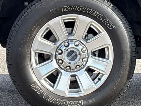 Certified 2021 Ford F350 Platinum image 26