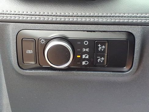 Used 2024 Ford Mustang Premium RWD image 13