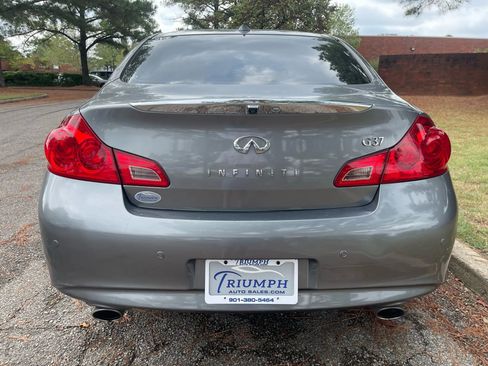 Used 2013 INFINITI G37 Journey w/ Premium Pkg image 4