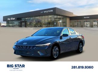 New 2026 Hyundai Elantra SEL Sport Premium video 1