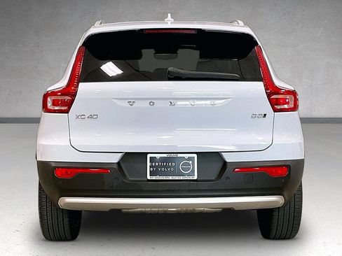 Used 2024 Volvo XC40 B5 Plus w/ Protection Package Premier AWD/4WD image 6