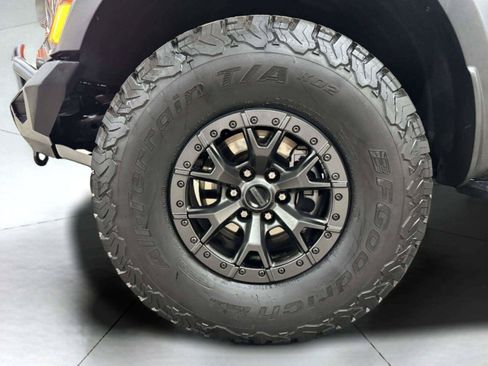 Used 2021 Ford F150 Raptor w/ Raptor 37 Performance Package AWD/4WD image 65
