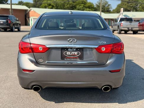 Used 2017 INFINITI Q50 2.0t w/ Moonroof Package AWD/4WD image 8