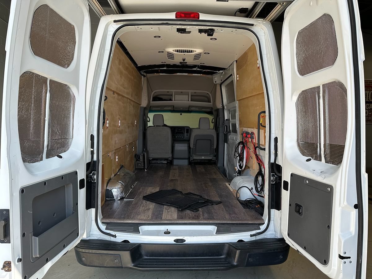 Used 2017 Nissan NV 2500 SV w/ Technology Package RWD image 7