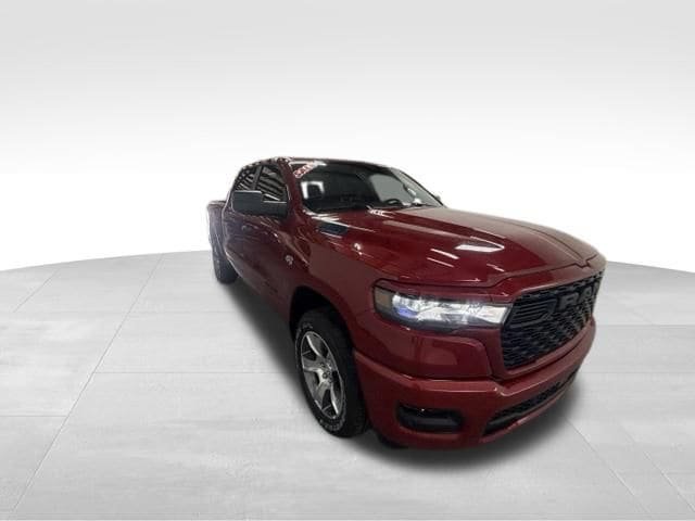 New 2026 RAM 1500 Express AWD/4WD image 5