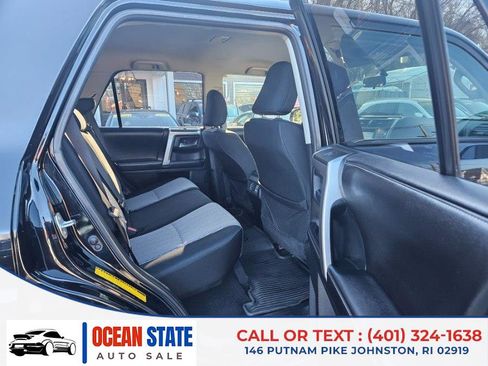 Used 2017 Toyota 4Runner SR5 image 12