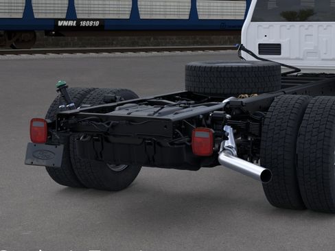 New 2026 Ford F550 2WD Regular Cab Super Duty image 21