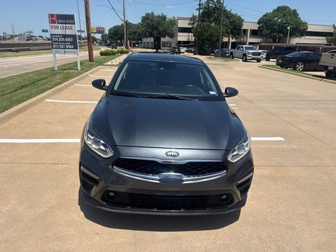 Used 2019 Kia Forte S w/ S Premium Package FWD image 13